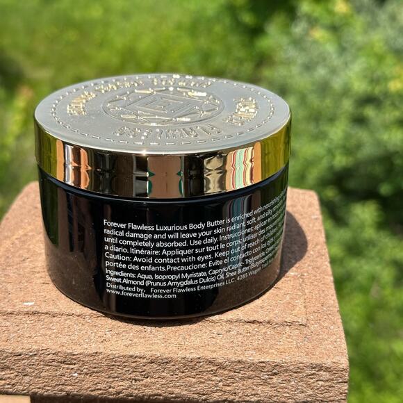 Luxurious Black and Gold Body Butter - Picture 3 of 4